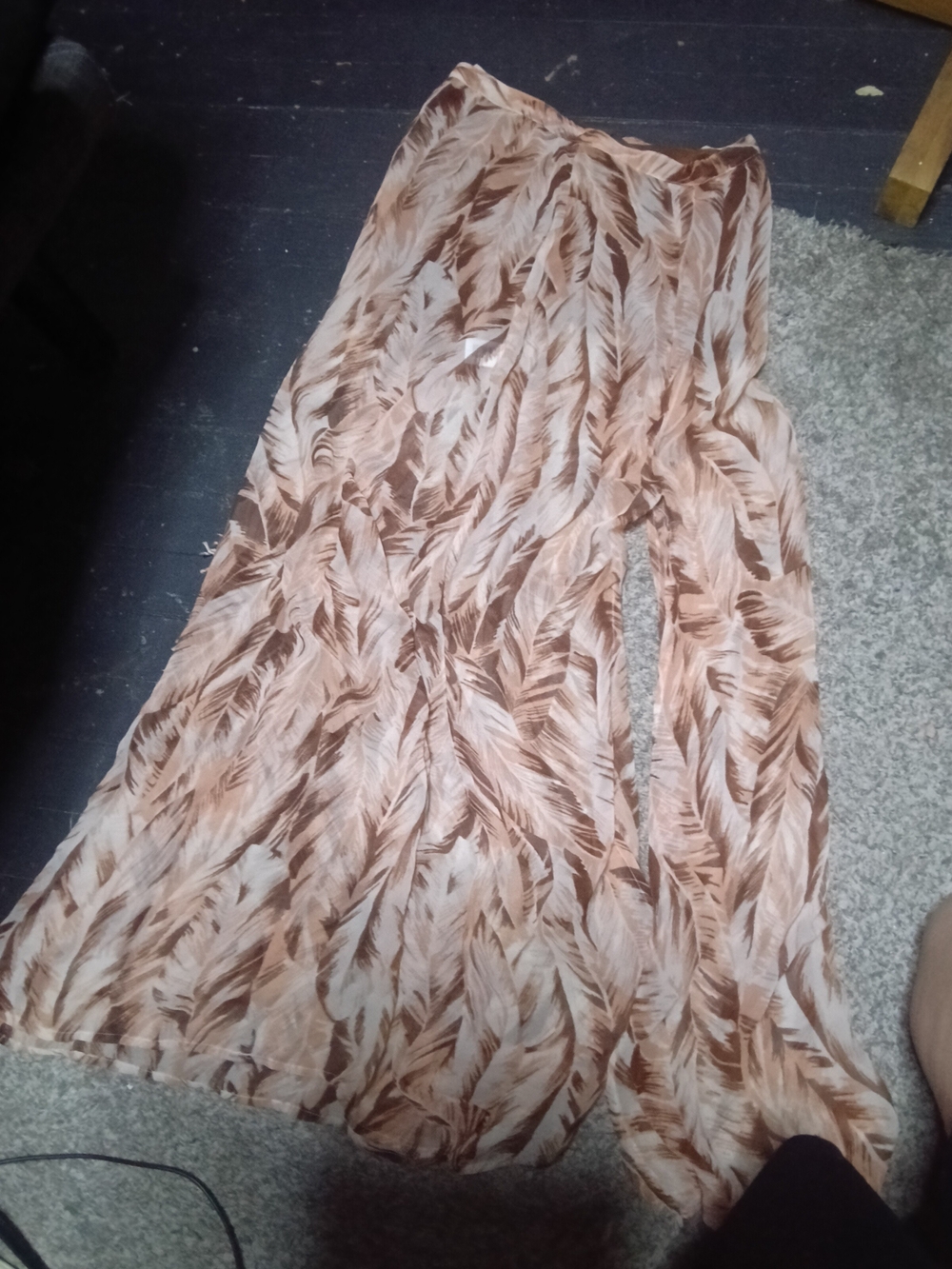 Women's Maxi Skirt in Tan Feather Print
